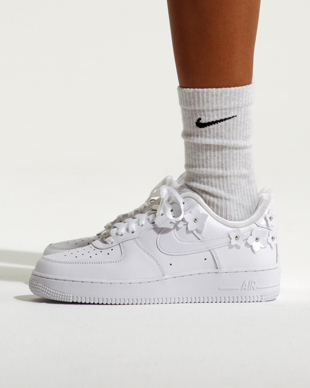 Nike Air Force 1 '07 'Florette' Women's Shoes. Nike LU